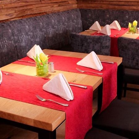 Hotel Gasthof Adler Ulm Dış mekan fotoğraf