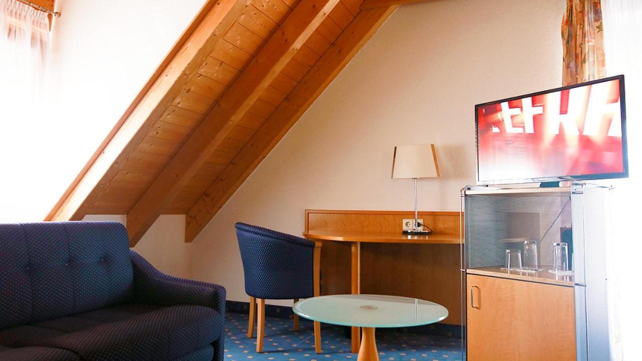 Hotel Gasthof Adler Ulm Dış mekan fotoğraf