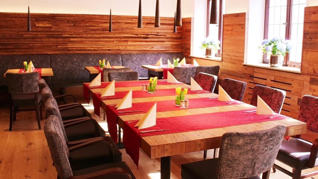 Hotel Gasthof Adler Ulm Dış mekan fotoğraf