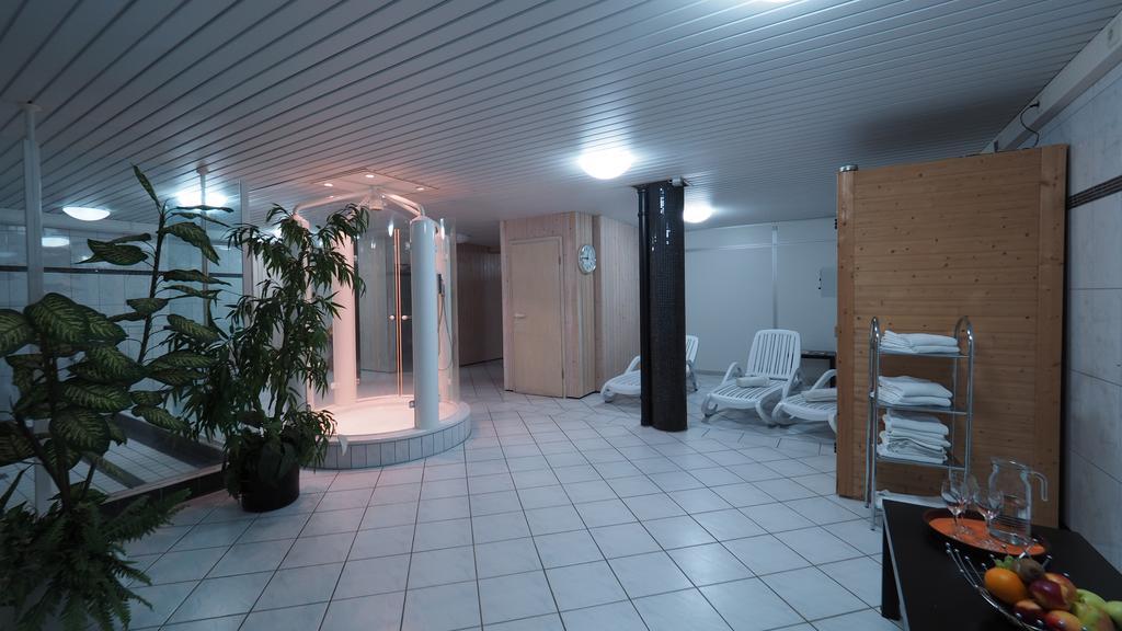 Hotel Gasthof Adler Ulm Dış mekan fotoğraf