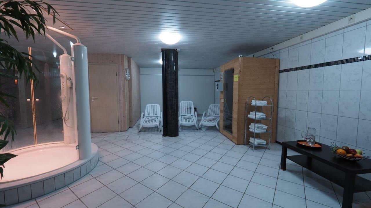 Hotel Gasthof Adler Ulm Dış mekan fotoğraf